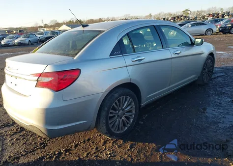 2011 Chrysler 200 Limited from USA, damaged, VIN 1C3BC2FG2BN505399